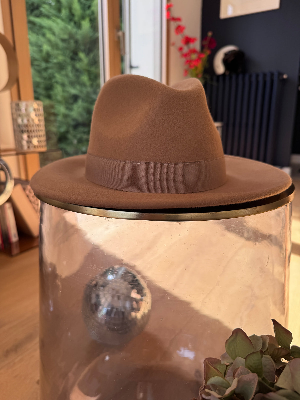 Chapeau Kate camel — vue du chapeau 1 #Coloris_camel